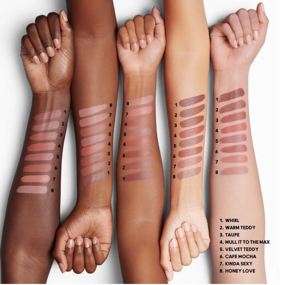 MACximal Silky Matte Lipstick “Cafe Mocha”